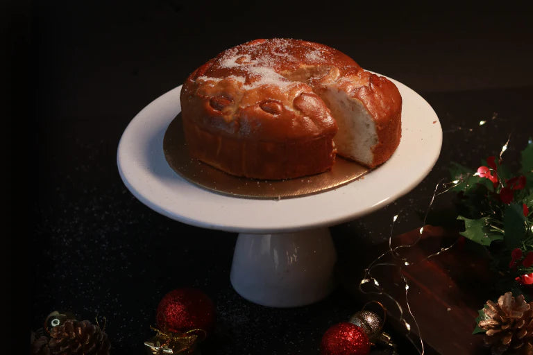 Round Shaped Plum Cake -  400gms