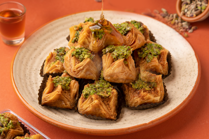 Buy Baklava with pistachio to soothen your baked dessert cravings